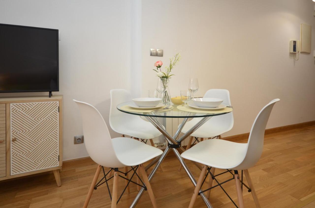 Apartamento Zona Exclusiva Con Garaje Gratis Y Netflix Vigo Zewnętrze zdjęcie